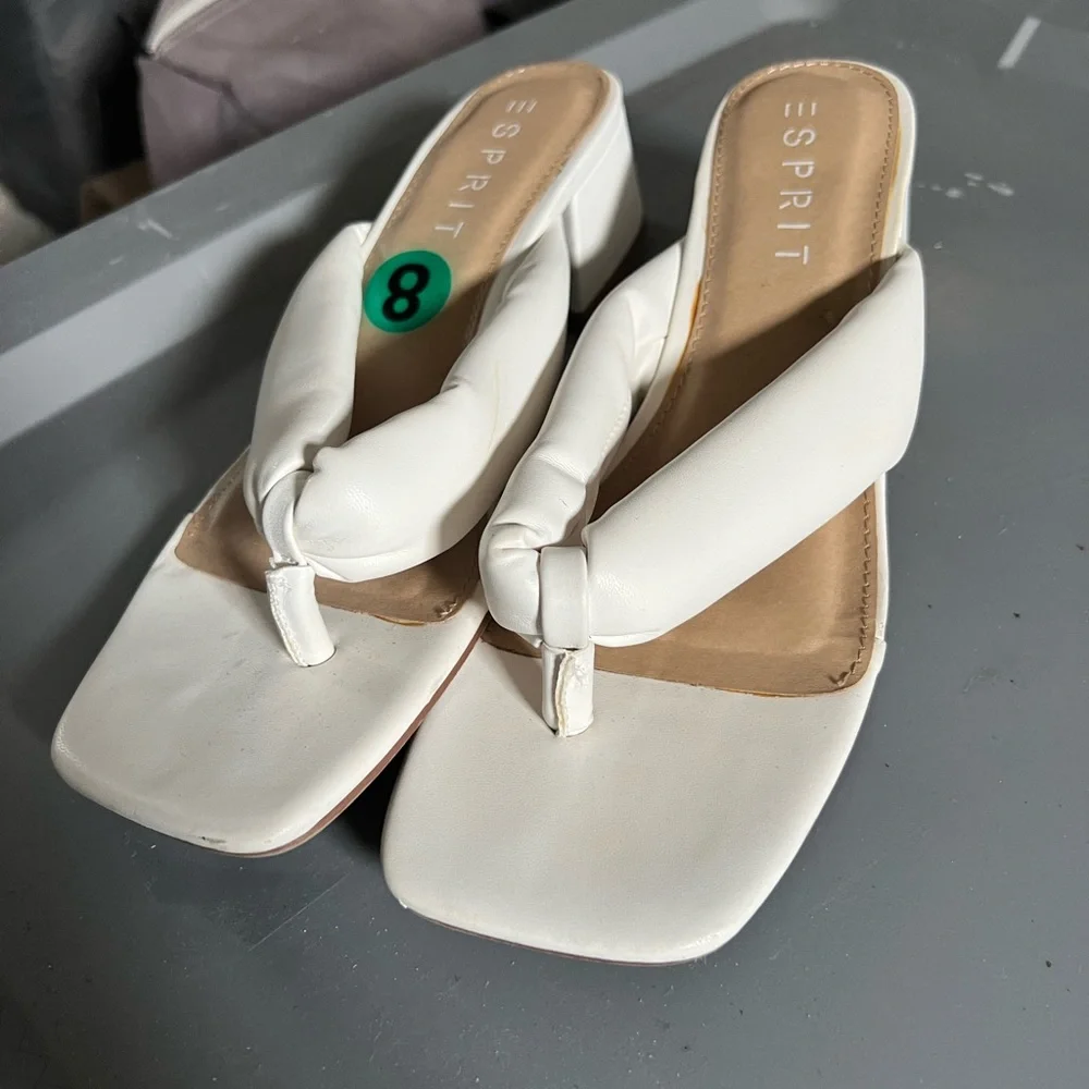 Esprit White Sandals with Knotted Strap and Square Toe - Picture 1 of 2